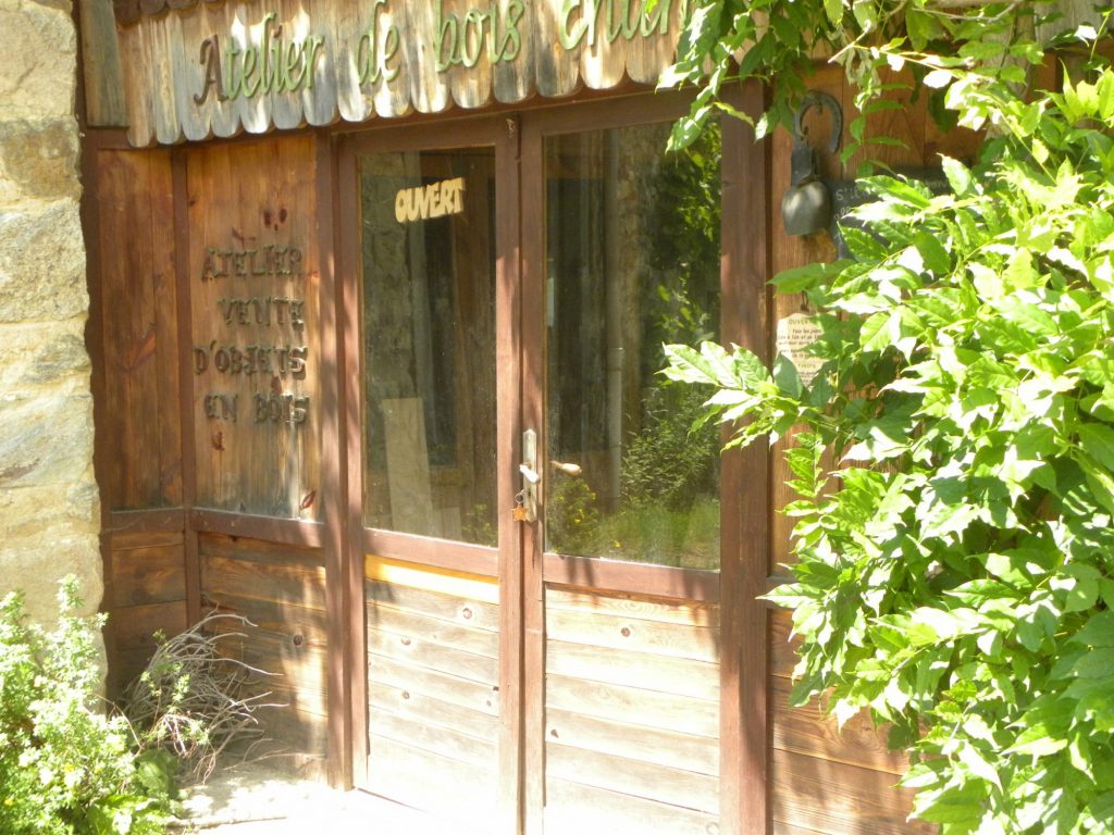 Atelier de bois chantourné - Beurières