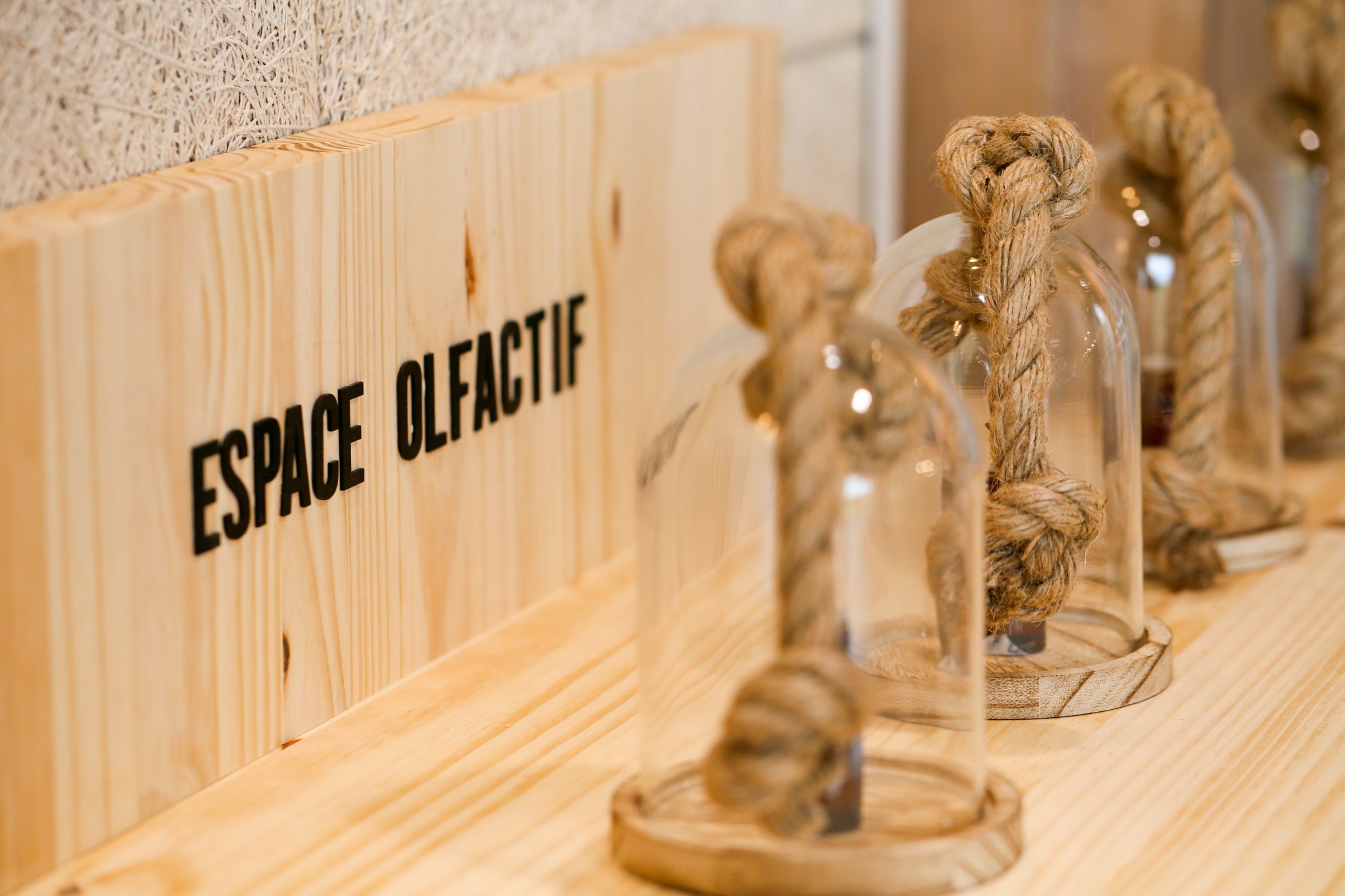 DISTILLERIE ST HILAIRE AUVERGNE La Route Des M tiers DISTILLERIE ST HILAIRE AUVERGNE La Route Des M tiers