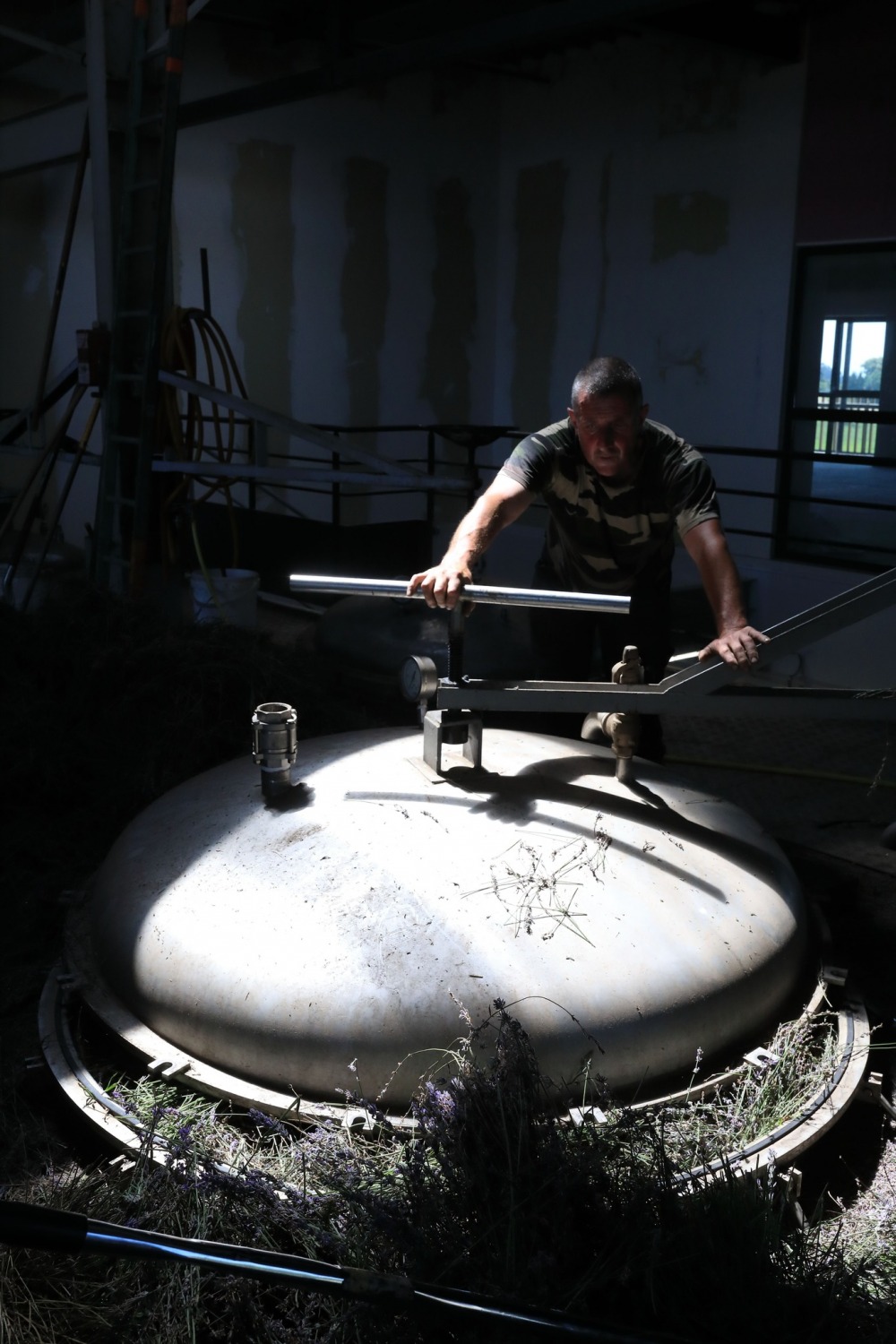 DISTILLERIE ST HILAIRE AUVERGNE La Route Des M tiers DISTILLERIE ST HILAIRE AUVERGNE La Route Des M tiers