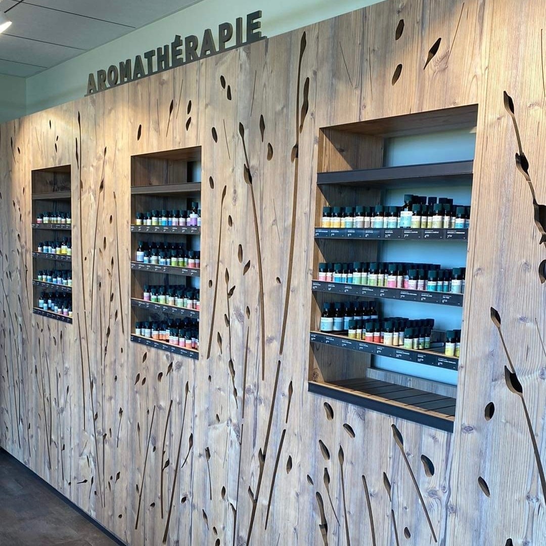 DISTILLERIE ST HILAIRE AUVERGNE La Route Des M tiers DISTILLERIE ST HILAIRE AUVERGNE La Route Des M tiers